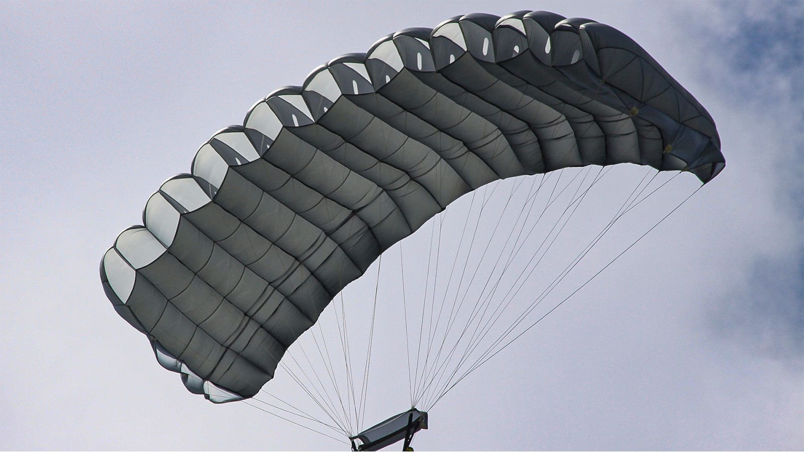 TPDS-HLT-R-SQ - Tactical Parachute Delivery Systems, Inc
